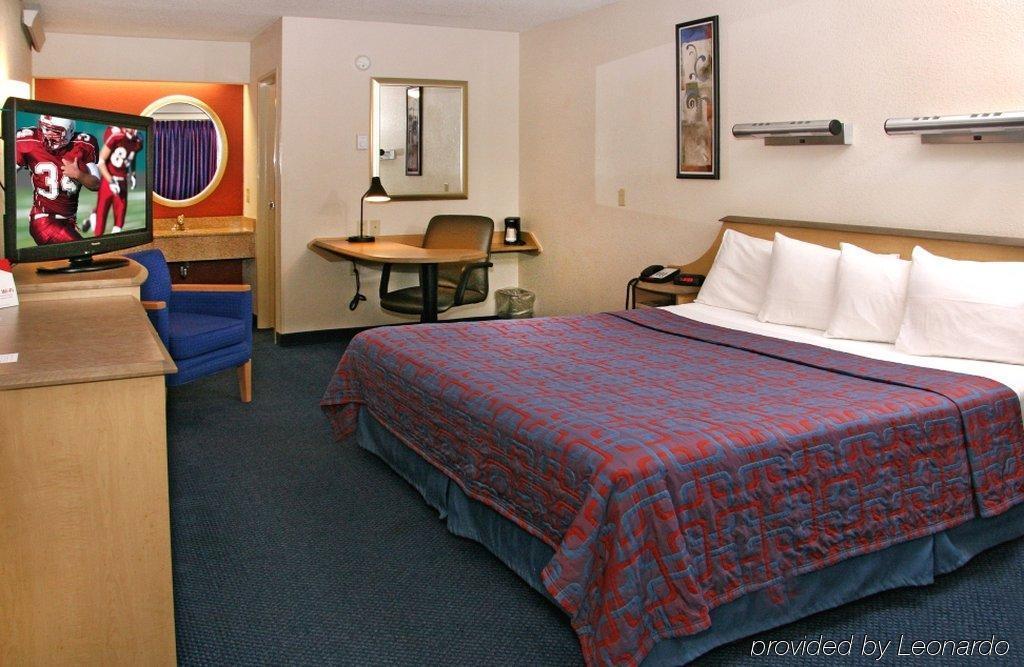Red Roof Inn St Louis - Westport - Maryland Heights Ascalon Extérieur photo